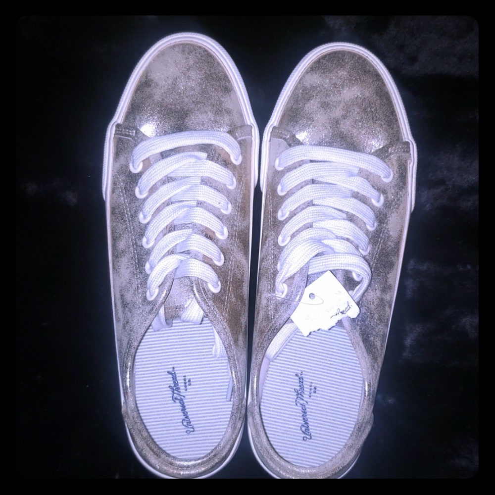 NWT Gold Tennis Shoes